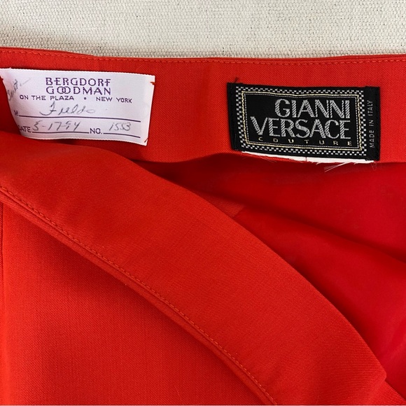 GIANNI VERSACE COUTURE Vintage Skirt & Two Versace Safety Pins - Picture 9 of 14